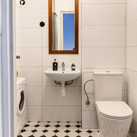 Urban Grey Essence Apartament *