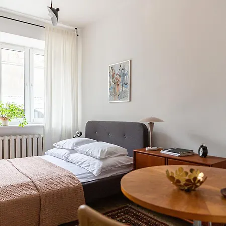 Urban Grey Essence * Warschau